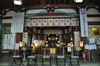 拝殿　中